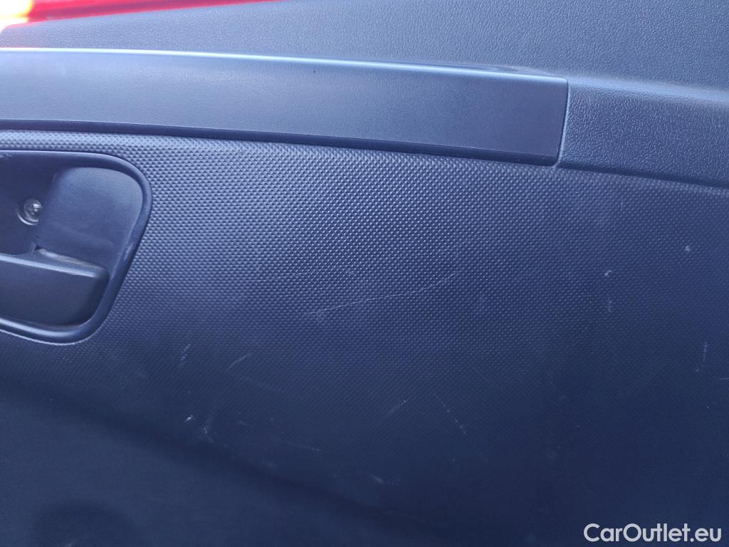  Fiat  Fiorino FIAT  / 2016 / 4P / furgón derivado de turismo Cargo Base N1 1.3 MJet 59 kW (80 CV) #59