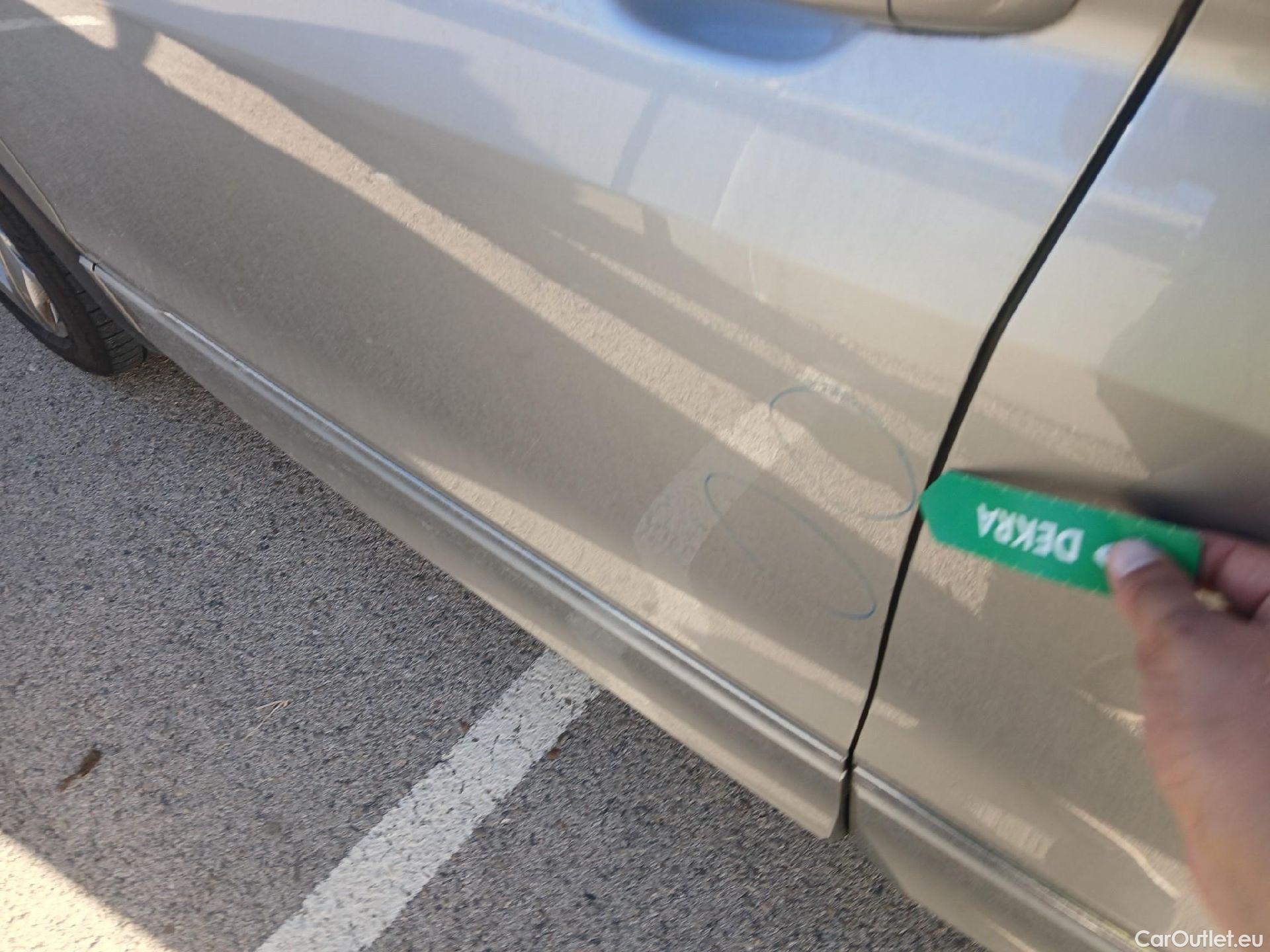  Volkswagen  Tiguan VOLKSWAGEN  / 2016 / 5P / todoterreno Advance 2.0 TDI 110kW (150CV) DSG #10