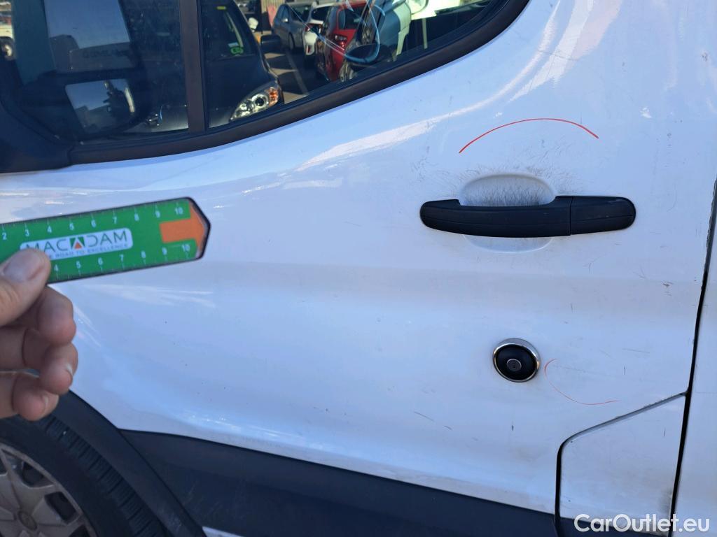  Ford  Transit FORD  / 2013 / 4P / furgón 350 96kW L3H2 Van Trend FWD #60