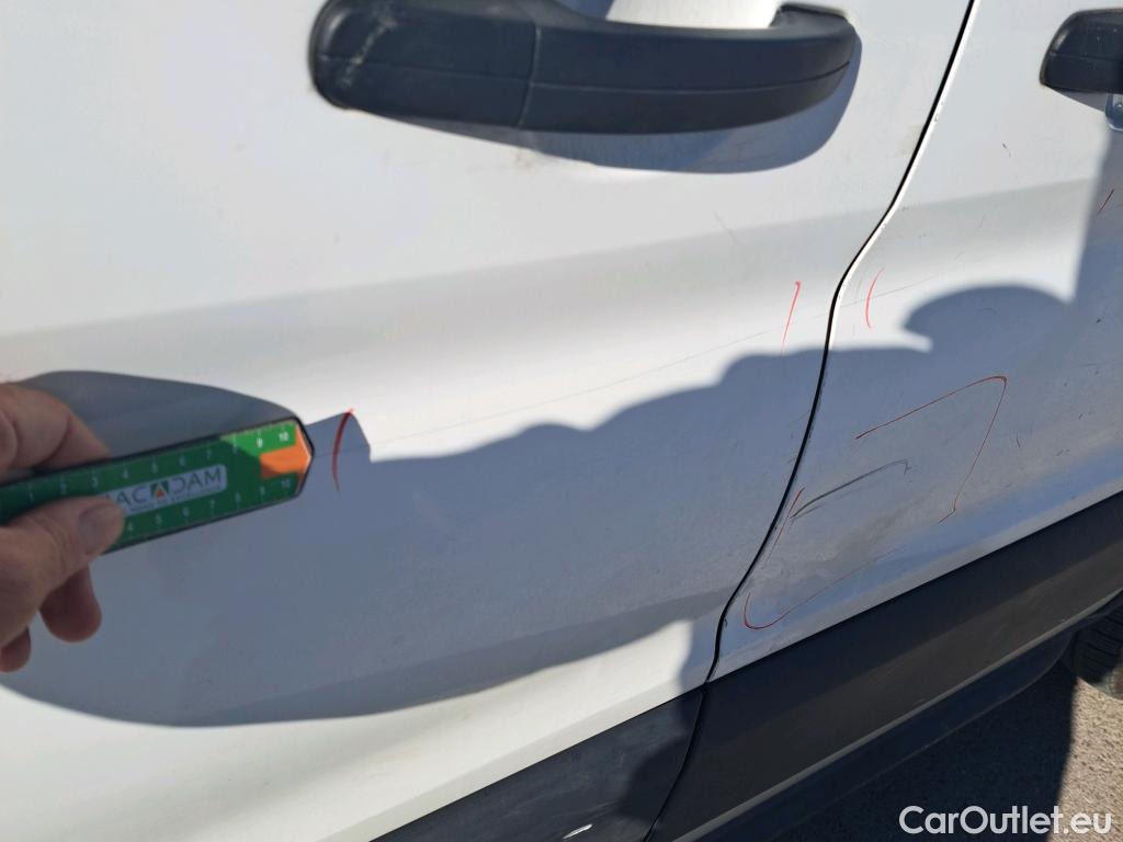  Ford  Transit FORD  / 2013 / 4P / furgón 350 96kW L3H2 Van Trend FWD #21