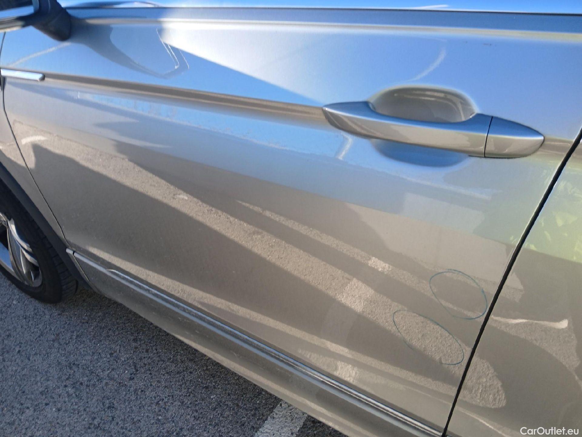  Volkswagen  Tiguan VOLKSWAGEN  / 2016 / 5P / todoterreno Advance 2.0 TDI 110kW (150CV) DSG #9