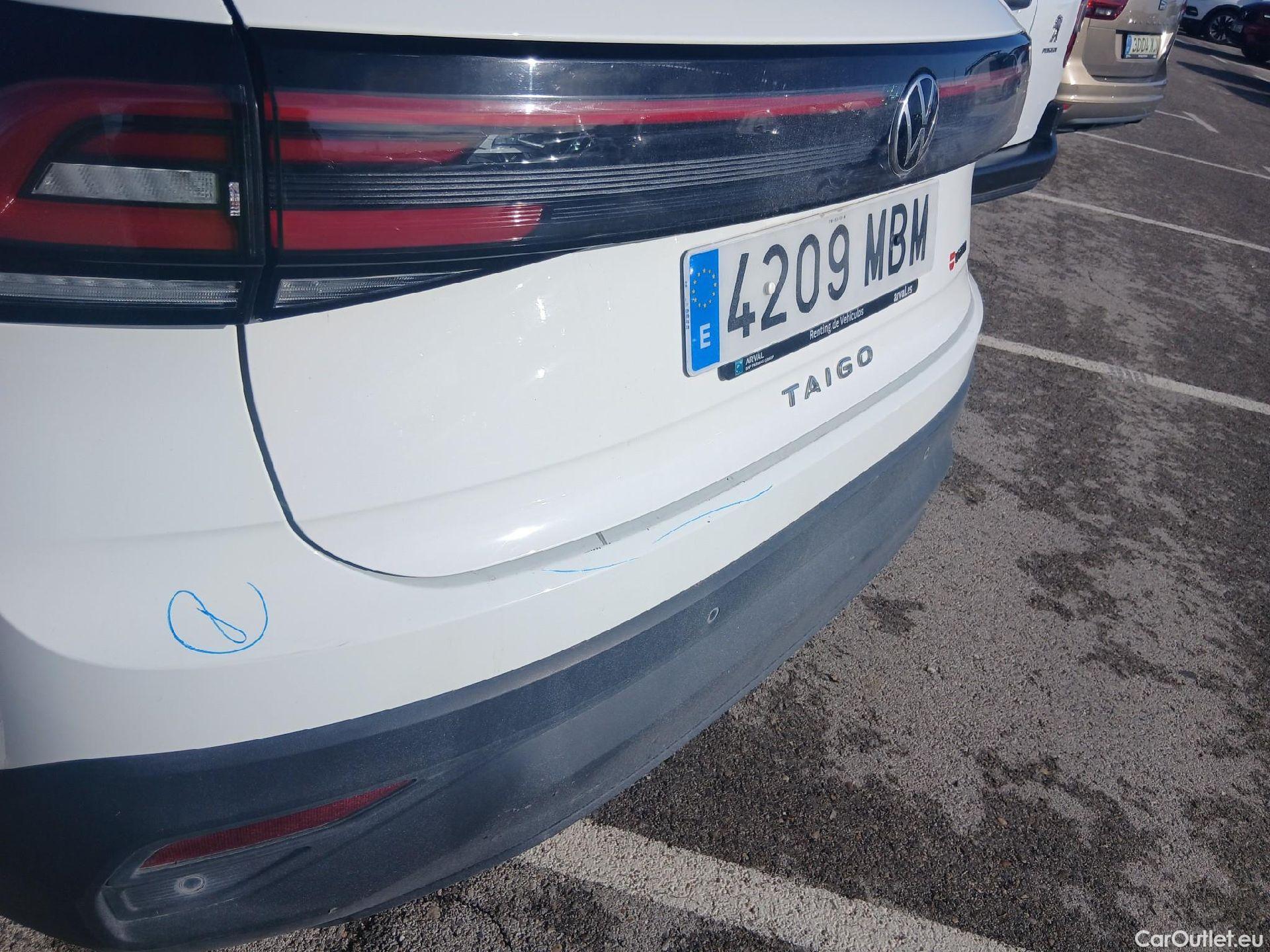  Volkswagen  Taigo VOLKSWAGEN  / 2021 / 5P / todoterreno Life 1.0 TSI 81kW (110CV) #19