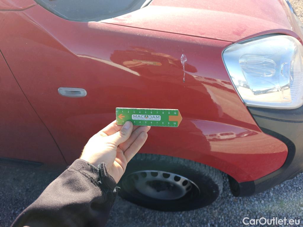  Fiat  Fiorino FIAT  / 2016 / 4P / furgón derivado de turismo Cargo Base N1 1.3 MJet 59 kW (80 CV) #30