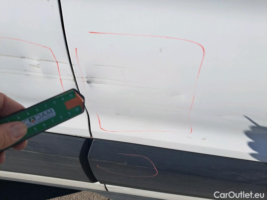  Ford  Transit FORD  / 2013 / 4P / furgón 350 96kW L3H2 Van Trend FWD #19