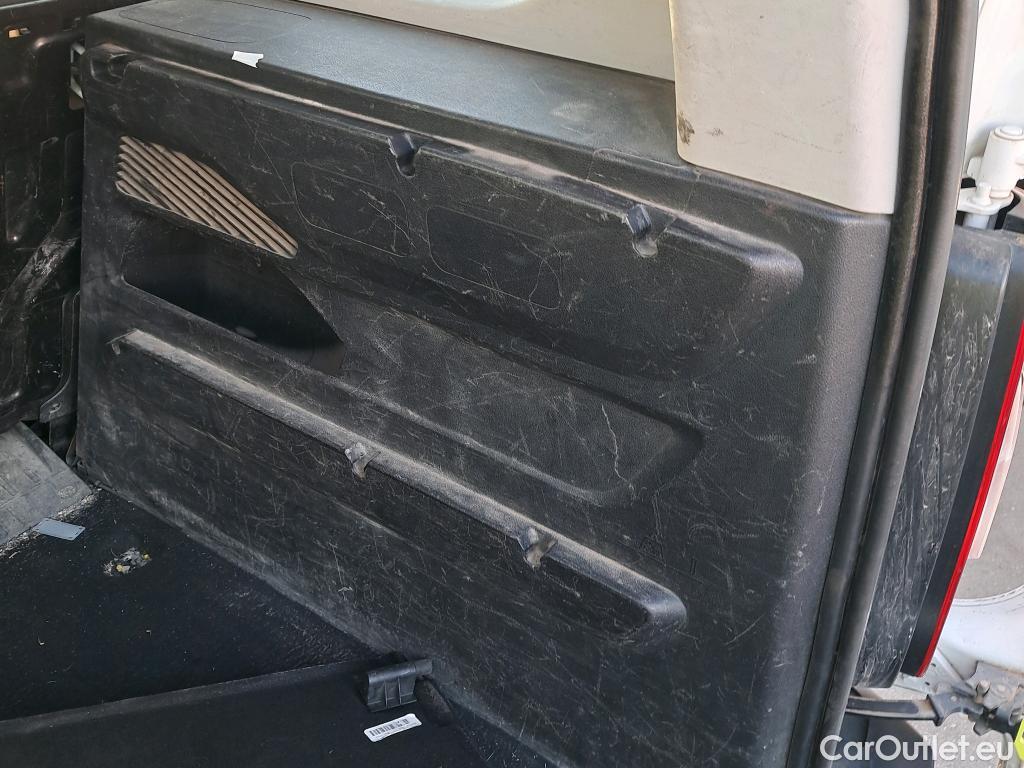  Citroen  Berlingo CITROEN  / 2018 / 4P / combi Talla M BlueHDi 100 LIVE (AC) #42