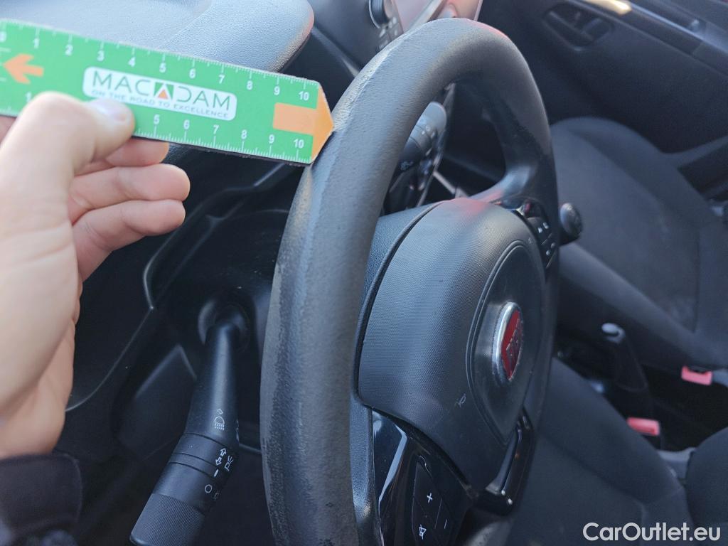  Fiat  Fiorino FIAT  / 2016 / 4P / furgón derivado de turismo Cargo Base N1 1.3 MJet 59 kW (80 CV) #68