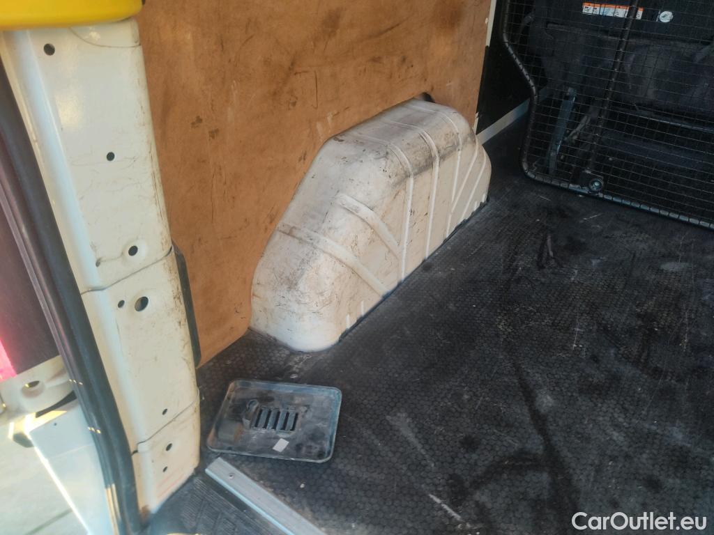  Ford  Transit FORD  Custom / 2012 / 4P / combi Mixto 2.0 TDCI 96kW 320 L1 Trend MHEV #4