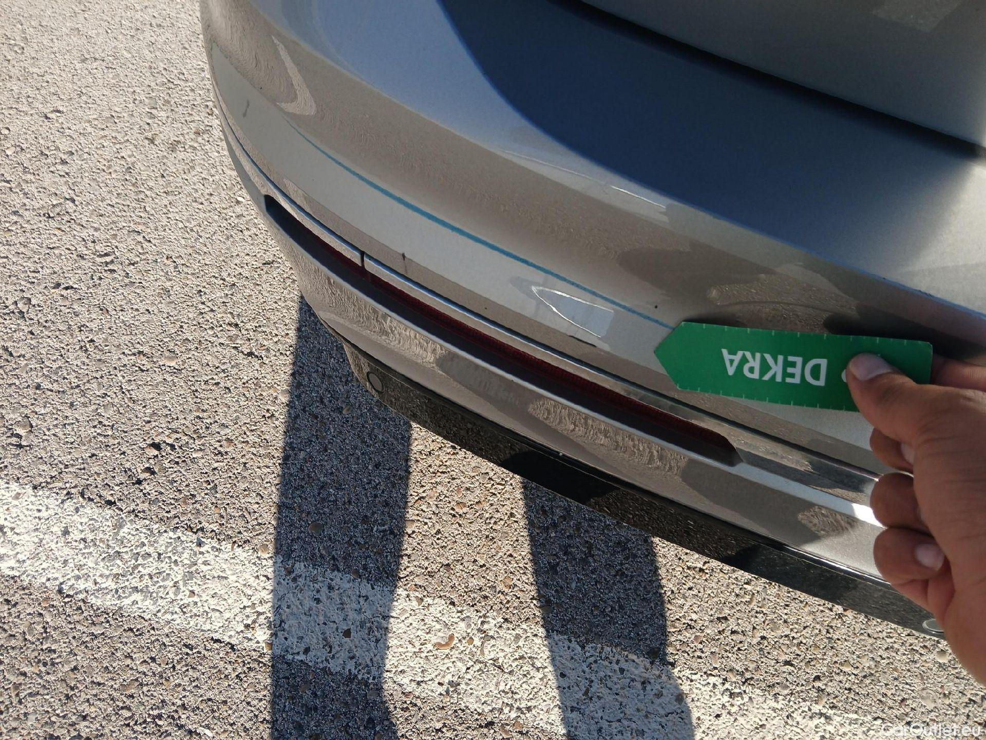  Volkswagen  Tiguan VOLKSWAGEN  / 2016 / 5P / todoterreno Advance 2.0 TDI 110kW (150CV) DSG #14