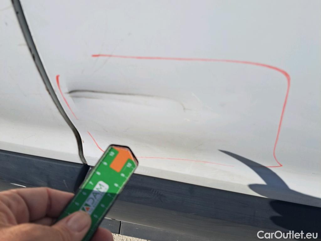  Ford  Transit FORD  / 2013 / 4P / furgón 350 96kW L3H2 Van Trend FWD #24