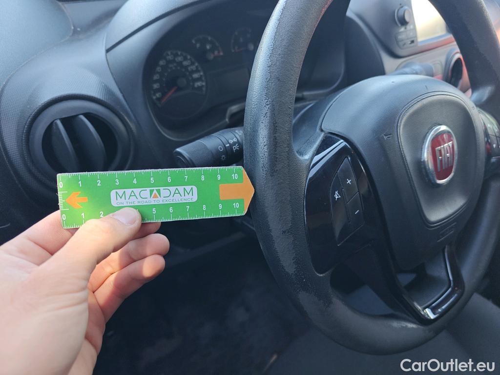  Fiat  Fiorino FIAT  / 2016 / 4P / furgón derivado de turismo Cargo Base N1 1.3 MJet 59 kW (80 CV) #67