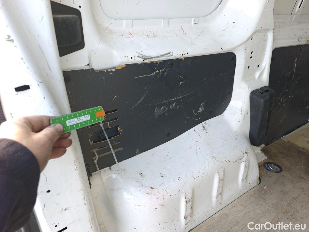  Citroen  Jumpy CITROEN  / 2016 / 4P / furgón Talla XS BlueHDi 120 S&S 6v CityVan #47