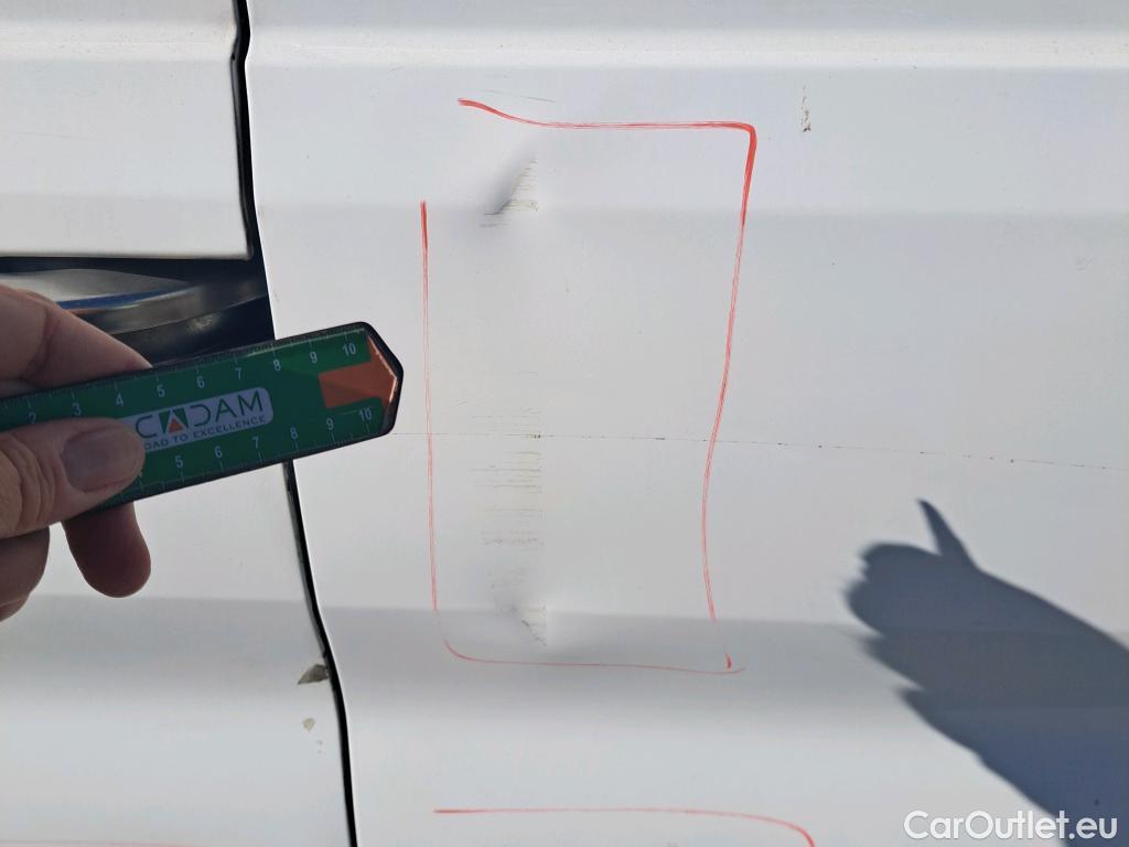  Ford  Transit FORD  / 2013 / 4P / furgón 350 96kW L3H2 Van Trend FWD #20