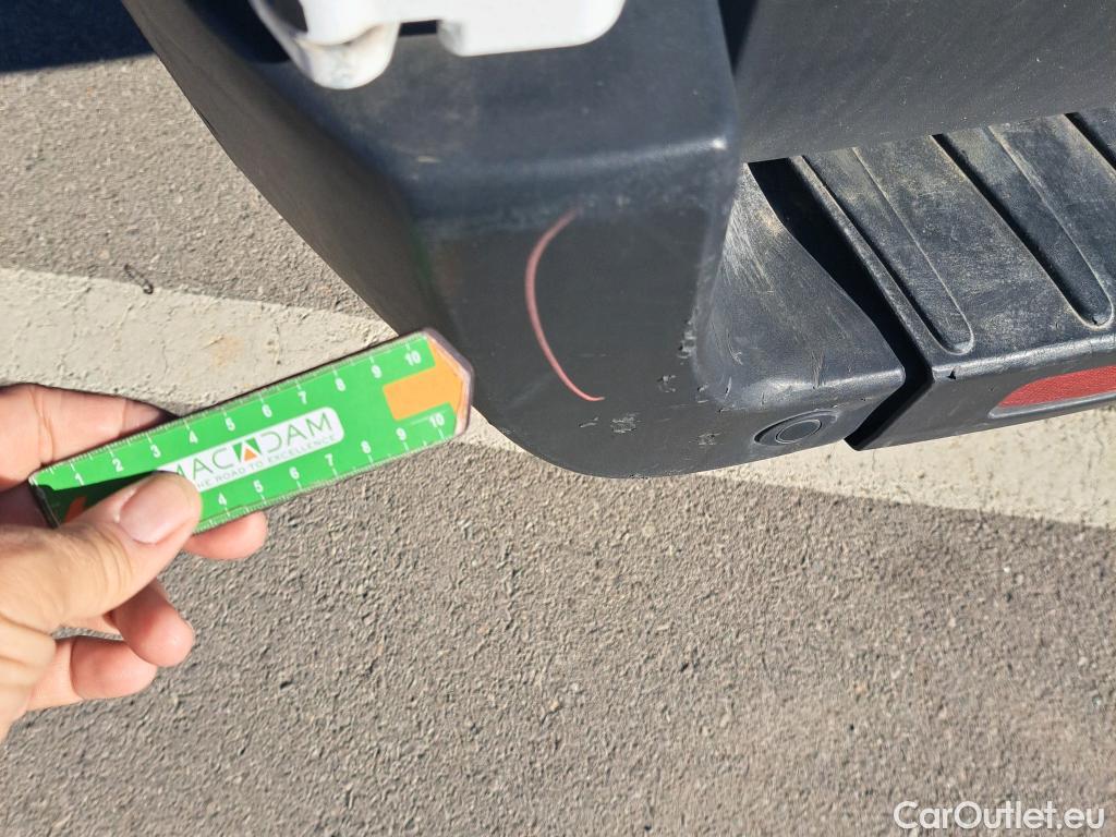  Ford  Transit FORD  / 2013 / 4P / furgón 350 96kW L3H2 Van Trend FWD #47