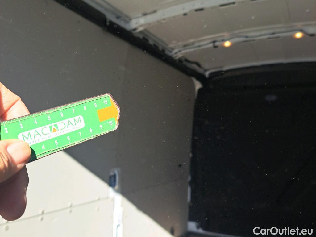  Ford  Transit FORD  / 2013 / 4P / furgón 350 96kW L3H2 Van Trend FWD #56