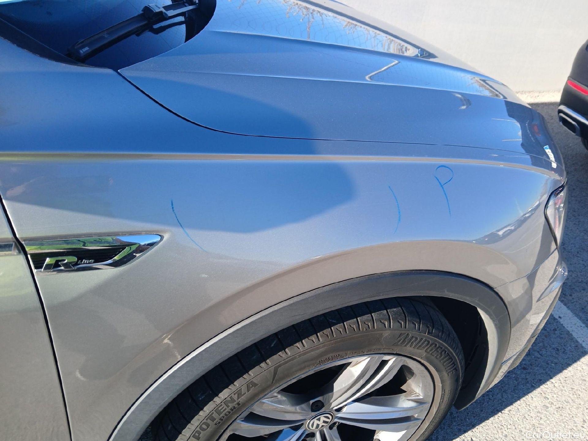  Volkswagen  Tiguan VOLKSWAGEN  / 2016 / 5P / todoterreno Advance 2.0 TDI 110kW (150CV) DSG #29