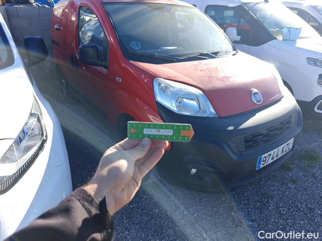  Fiat  Fiorino FIAT  / 2016 / 4P / furgón derivado de turismo Cargo Base N1 1.3 MJet 59 kW (80 CV) #88