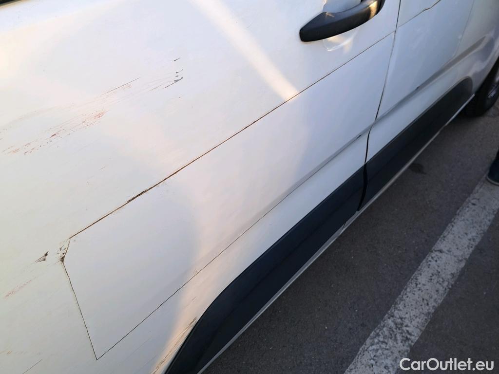  Citroen  Berlingo CITROEN  / 2018 / 4P / combi Talla M BlueHDi 100 LIVE (AC) #36