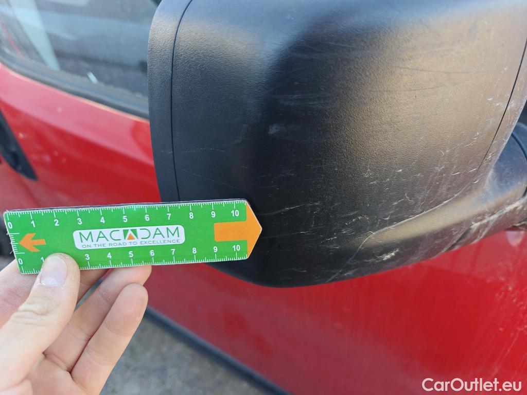  Fiat  Fiorino FIAT  / 2016 / 4P / furgón derivado de turismo Cargo Base N1 1.3 MJet 59 kW (80 CV) #78