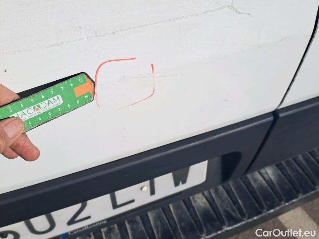  Ford  Transit FORD  / 2013 / 4P / furgón 350 96kW L3H2 Van Trend FWD #28