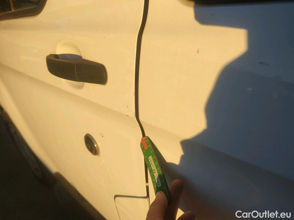  Ford  Transit FORD  Custom / 2012 / 4P / combi Mixto 2.0 TDCI 96kW 320 L1 Trend MHEV #20