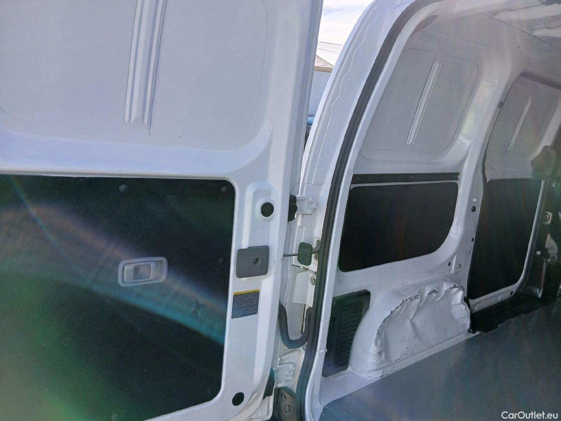  Nissan  NV200 NISSAN e- / 2009 / 5P / furgón Furgón 5p 40 kWh COMFORT #8