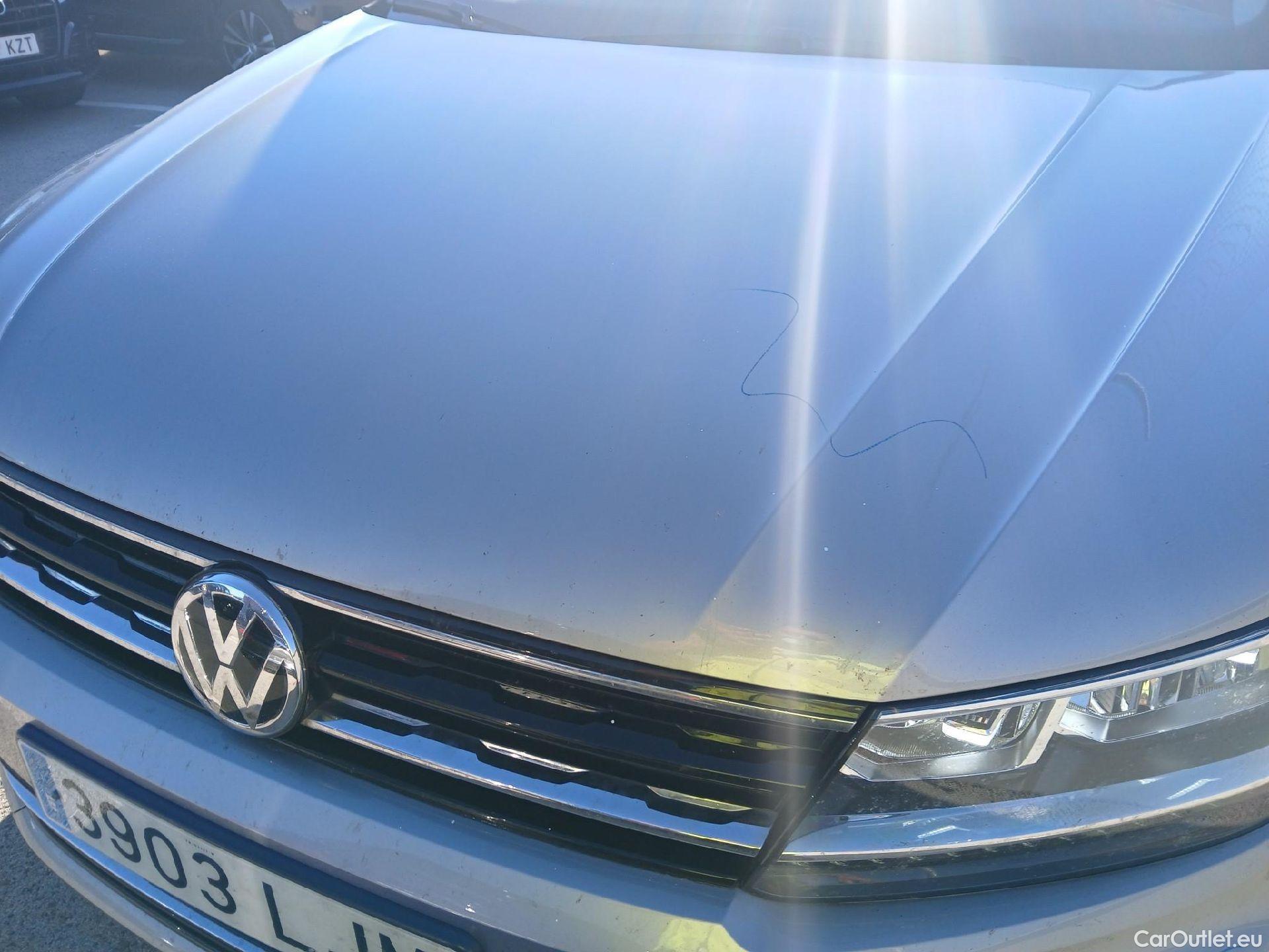  Volkswagen  Tiguan VOLKSWAGEN  / 2016 / 5P / todoterreno Advance 2.0 TDI 110kW (150CV) DSG #3