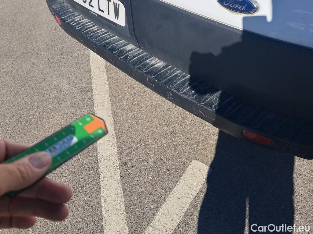  Ford  Transit FORD  / 2013 / 4P / furgón 350 96kW L3H2 Van Trend FWD #43