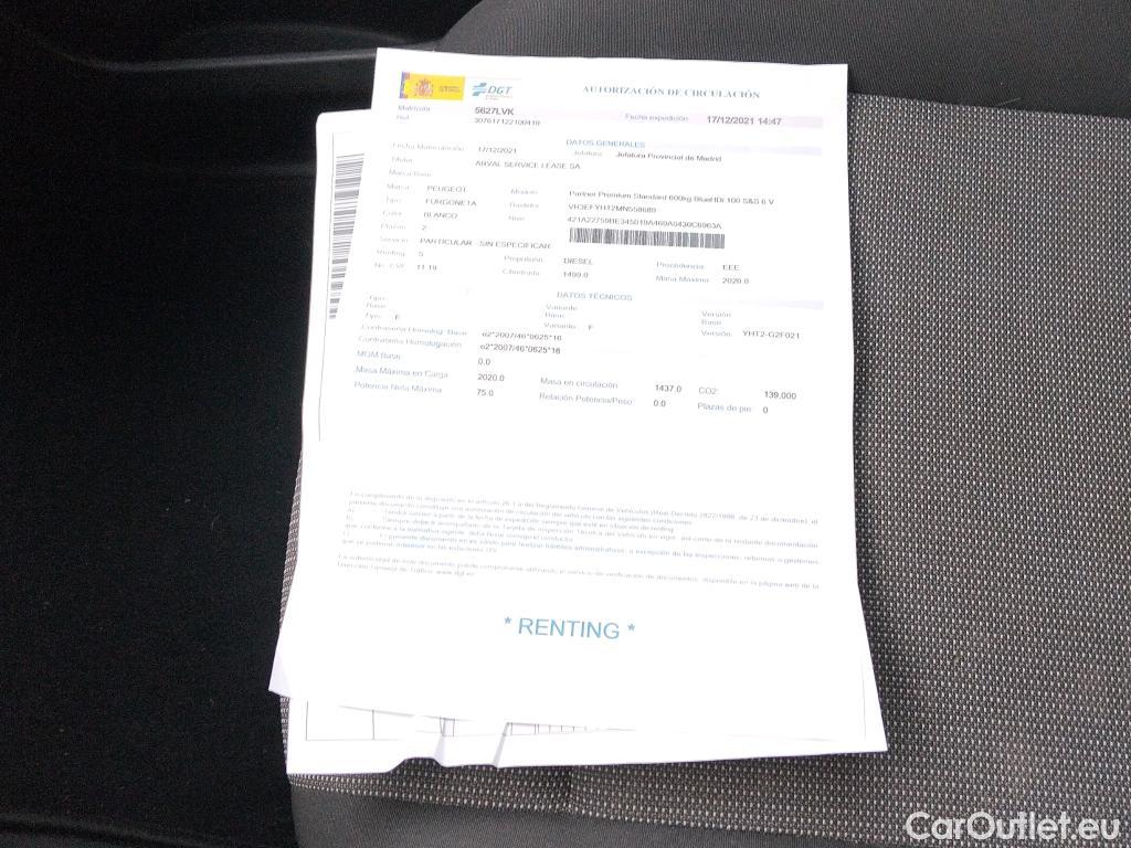  Peugeot  Partner PEUGEOT  / 2018 / 4P / furgón derivado de turismo Premium Standard 600kg BlueHDi 73kW #15