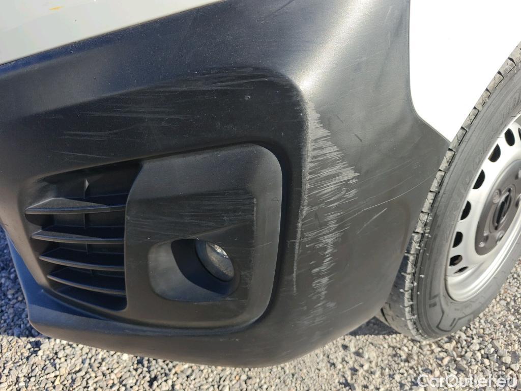  Opel  Vivaro OPEL  / 2019 / 4P / furgón 1.5 Diésel 74kW (100CV) M Std Express #43