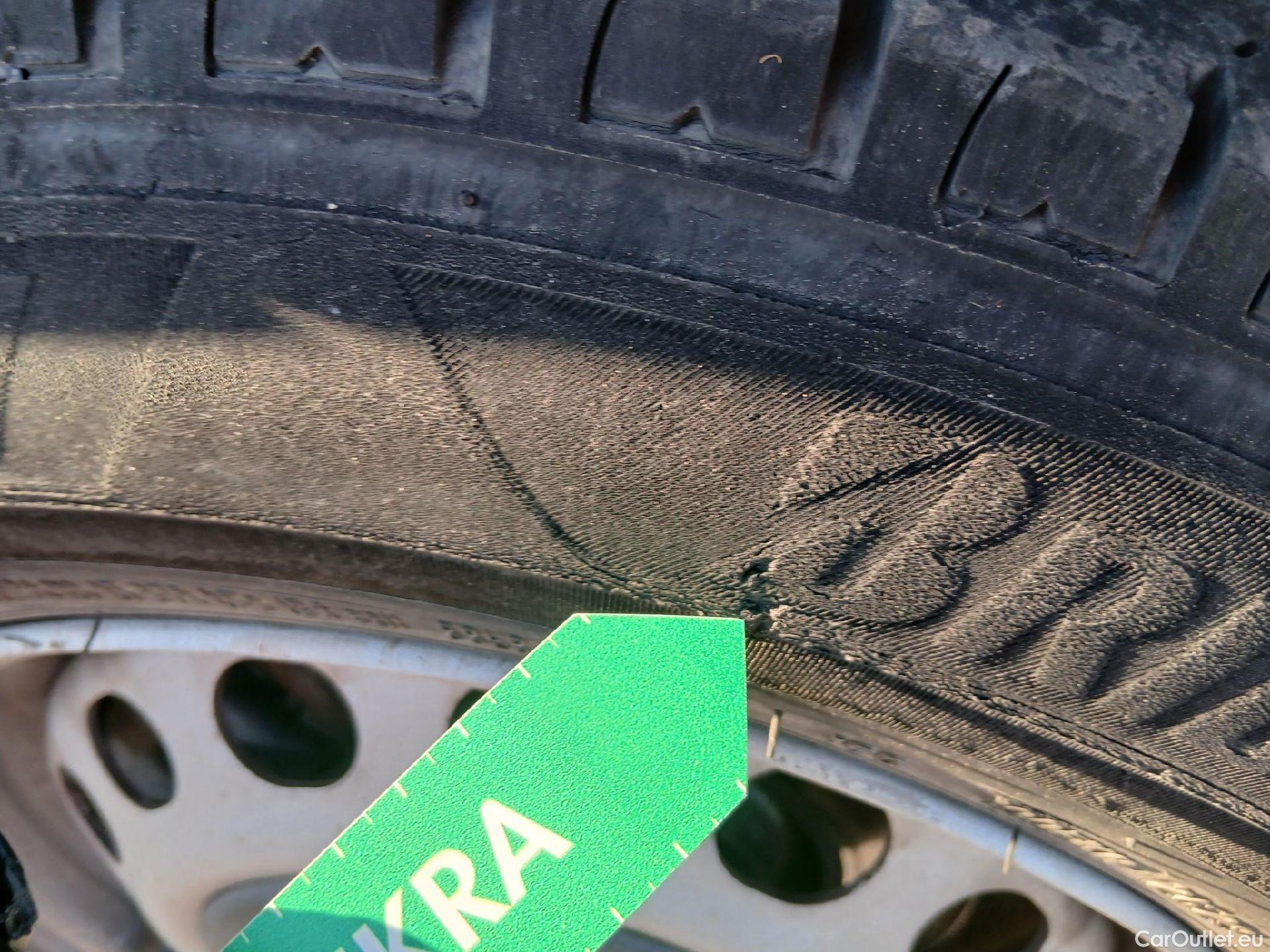  Peugeot  Expert PEUGEOT  Furgón Pro 2.0 BlueHDi 120 S&S Standard #13