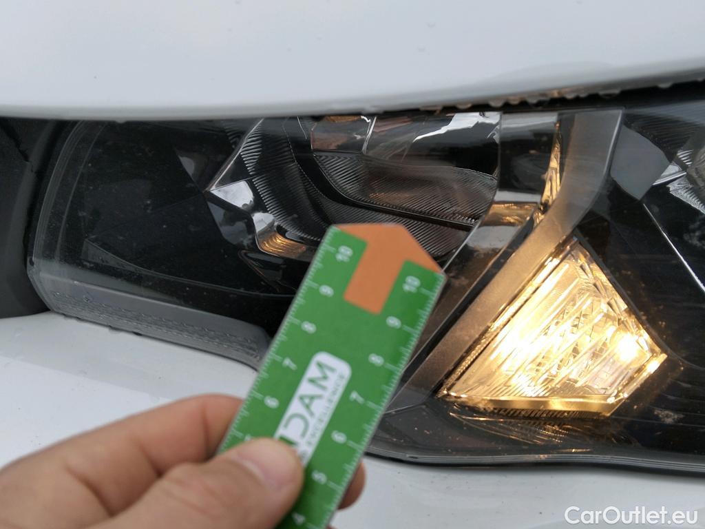  Peugeot  Partner PEUGEOT  / 2018 / 4P / furgón derivado de turismo Premium Standard 600kg BlueHDi 73kW #10