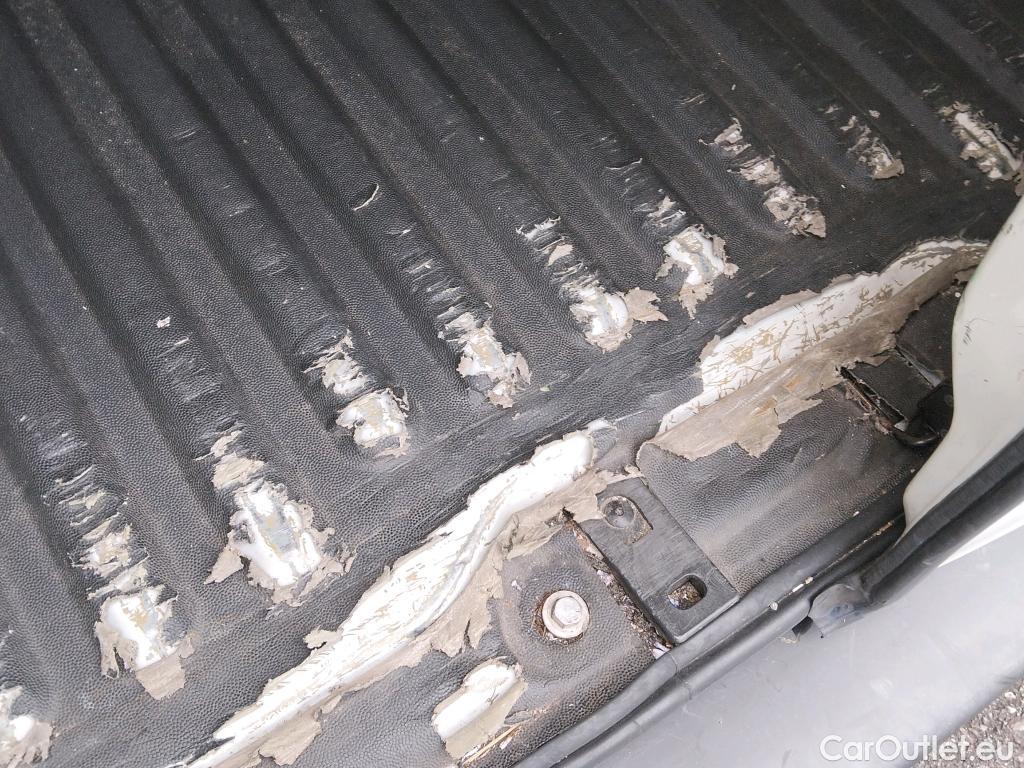  Peugeot  Partner PEUGEOT  / 2015 / 3P / furgón derivado de turismo Furgón Confort L1 BlueHDi 73KW (100CV) #8