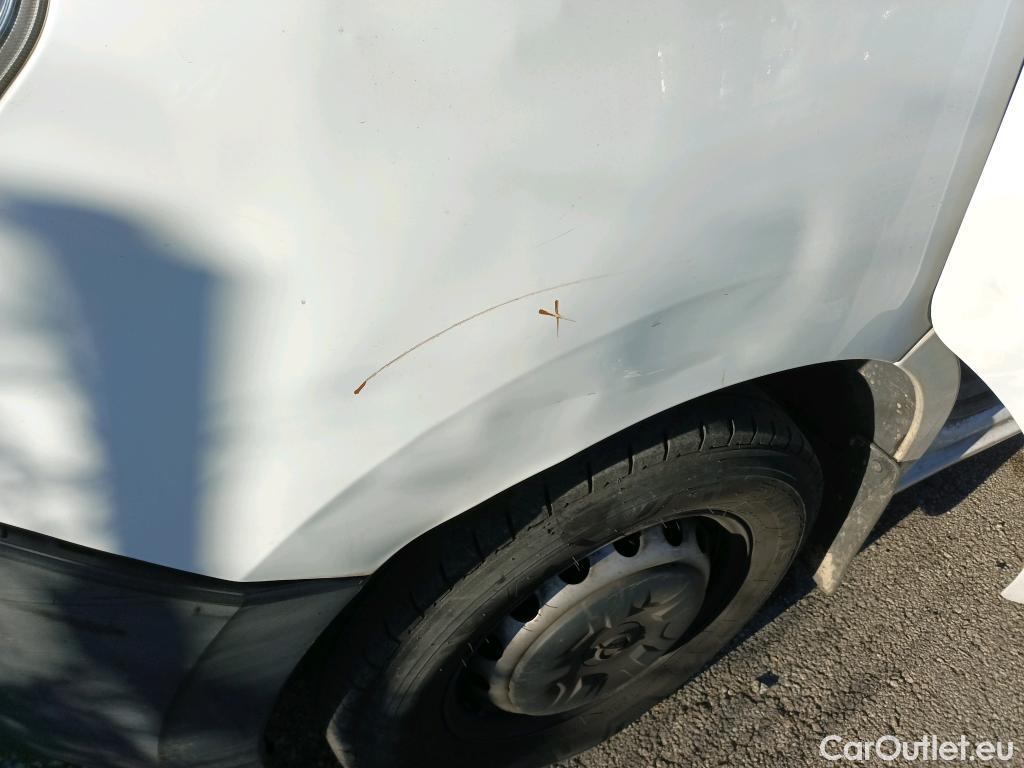  Opel  Movano OPEL  / 2019 / 4P / furgón 2.3 CDTI 99kW (135CV) L2 H2 F 3.5t #32