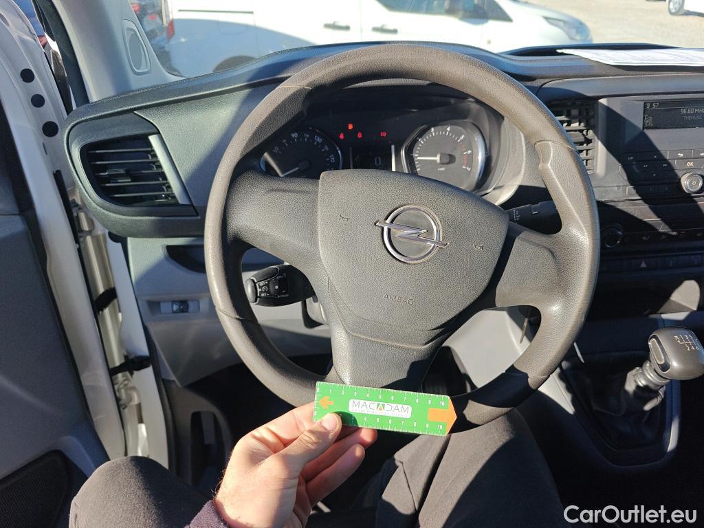  Opel  Vivaro OPEL  / 2019 / 4P / furgón 1.5 Diésel 74kW (100CV) M Std Express #49