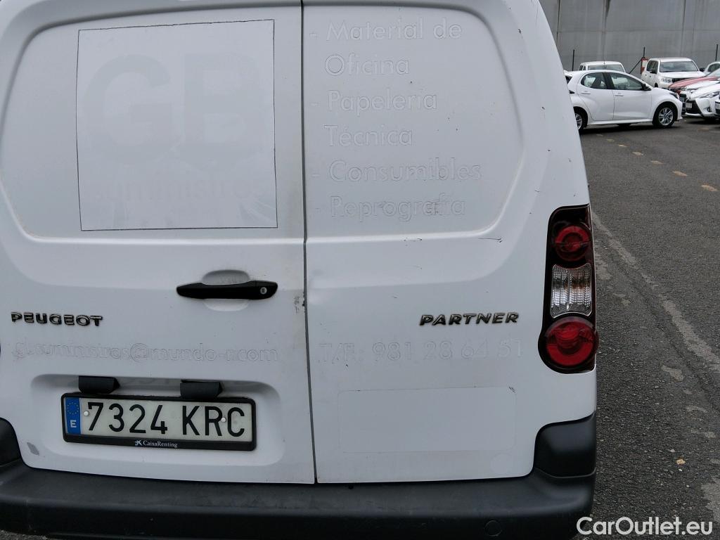  Peugeot  Partner PEUGEOT  / 2015 / 3P / furgón derivado de turismo Furgón Confort L1 BlueHDi 73KW (100CV) #17