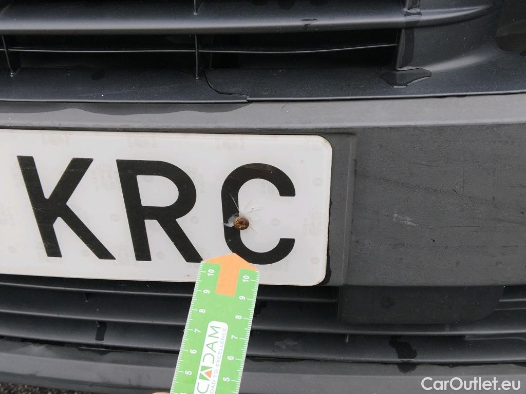  Peugeot  Partner PEUGEOT  / 2015 / 3P / furgón derivado de turismo Furgón Confort L1 BlueHDi 73KW (100CV) #64