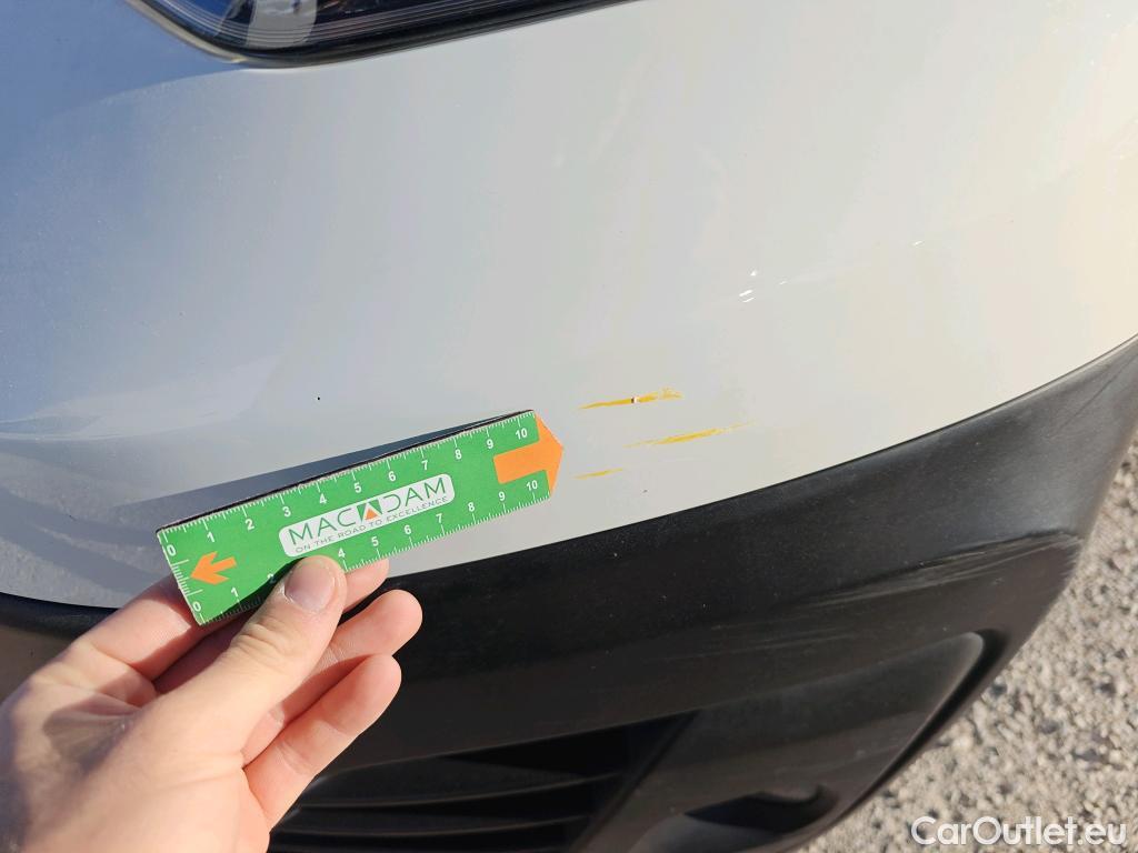  Opel  Vivaro OPEL  / 2019 / 4P / furgón 1.5 Diésel 74kW (100CV) M Std Express #65