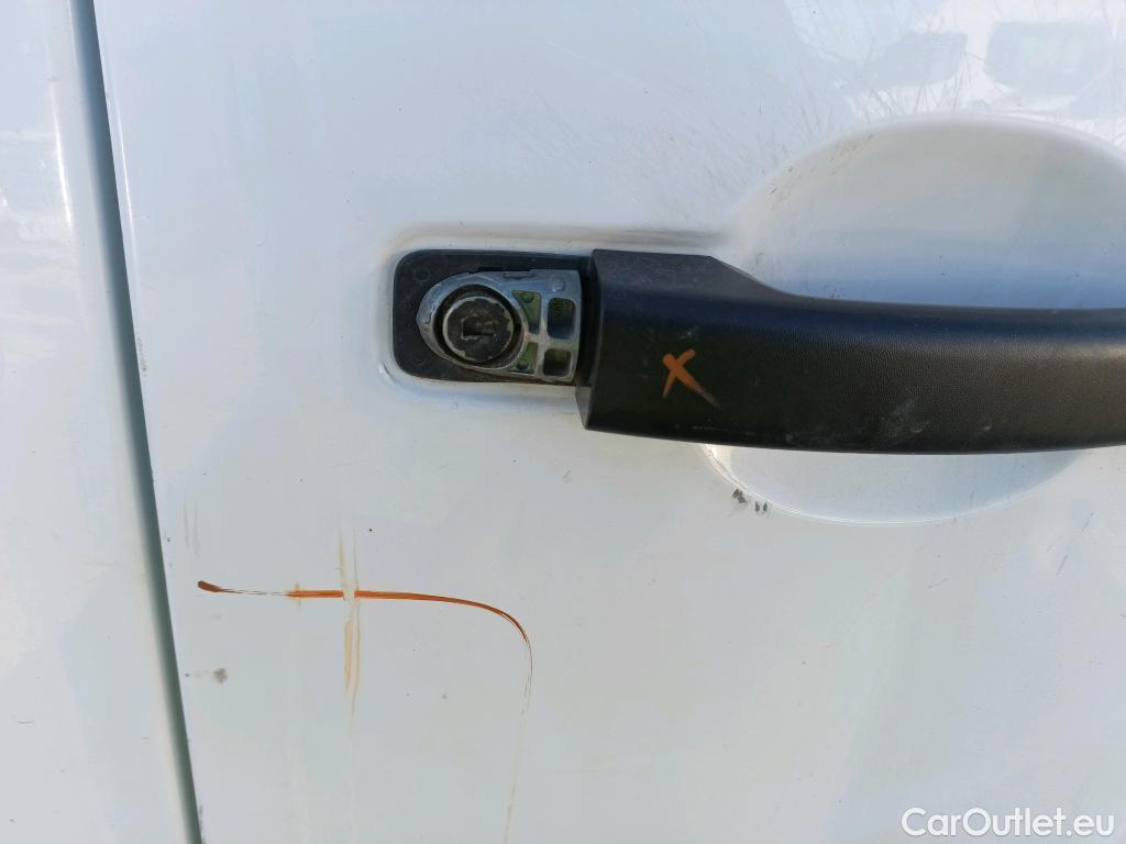  Opel  Movano OPEL  / 2019 / 4P / furgón 2.3 CDTI 99kW (135CV) L2 H2 F 3.5t #29