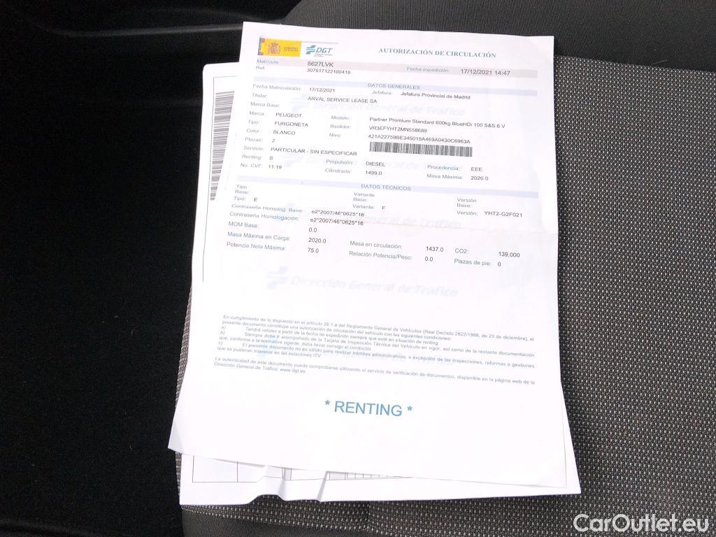  Peugeot  Partner PEUGEOT  / 2018 / 4P / furgón derivado de turismo Premium Standard 600kg BlueHDi 73kW #16