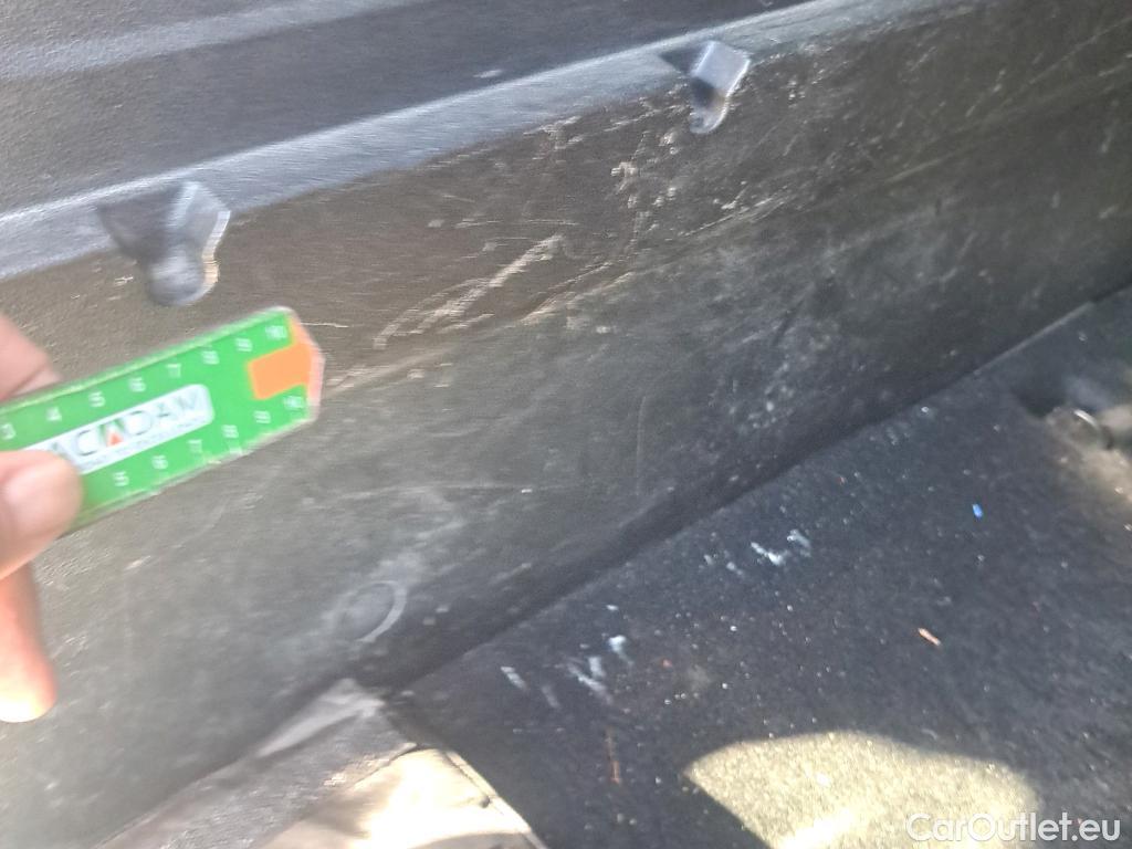  Peugeot  RIFTER PEUGEOT  / 2018 / 4P / combi Active Standard BlueHDi 73kW (IND) (CX2) #29