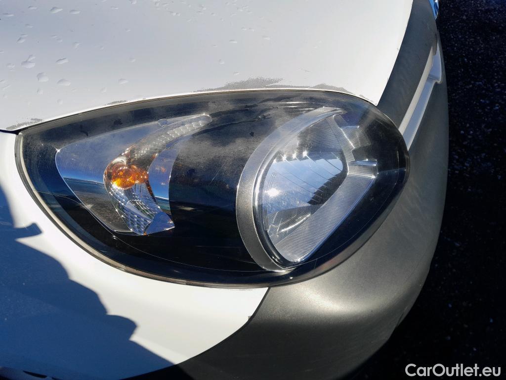  Renault  Kangoo RENAULT  Furgón/2013/3P/furgón derivado de turismo Profesional dCi 55 kW (75 CV) #42