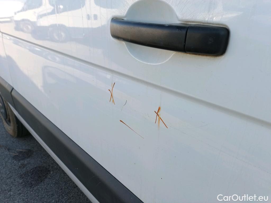  Opel  Movano OPEL  / 2019 / 4P / furgón 2.3 CDTI 99kW (135CV) L2 H2 F 3.5t #16