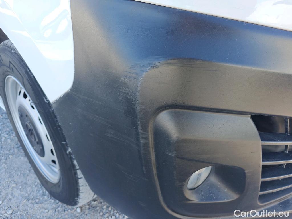  Opel  Vivaro OPEL  / 2019 / 4P / furgón 1.5 Diésel 74kW (100CV) M Std Express #42