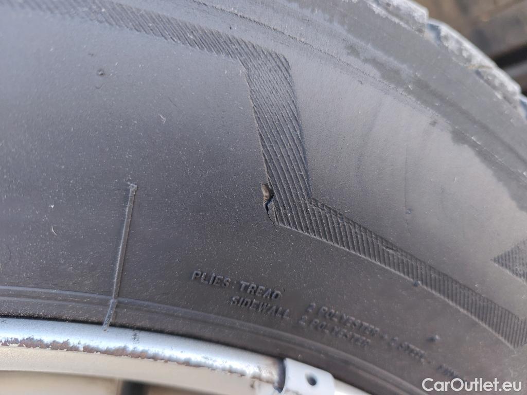  Opel  Vivaro OPEL  / 2019 / 4P / furgón 1.5 Diésel 74kW (100CV) M Std Express #34