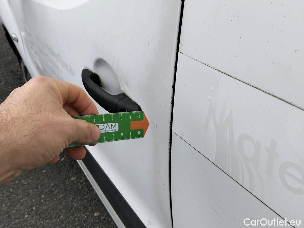  Peugeot  Partner PEUGEOT  / 2015 / 3P / furgón derivado de turismo Furgón Confort L1 BlueHDi 73KW (100CV) #29