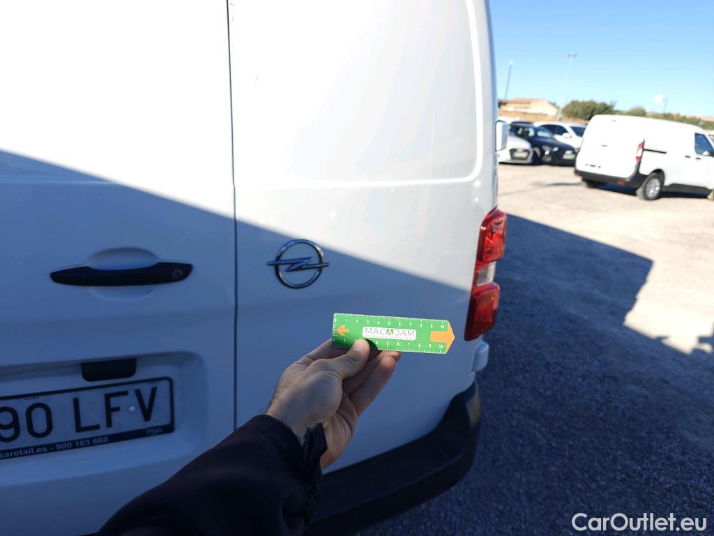  Opel  Vivaro OPEL  / 2019 / 4P / furgón 1.5 Diésel 74kW (100CV) M Std Express #17