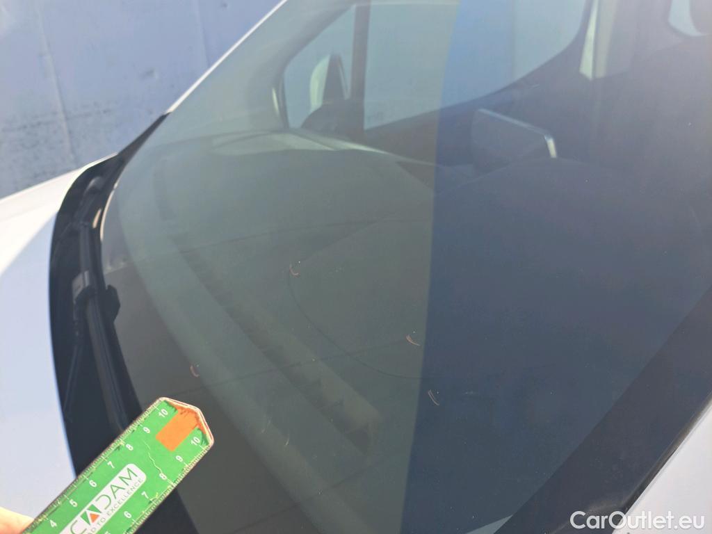  Peugeot  RIFTER PEUGEOT  / 2018 / 4P / combi Active Standard BlueHDi 73kW (IND) (CX2) #1