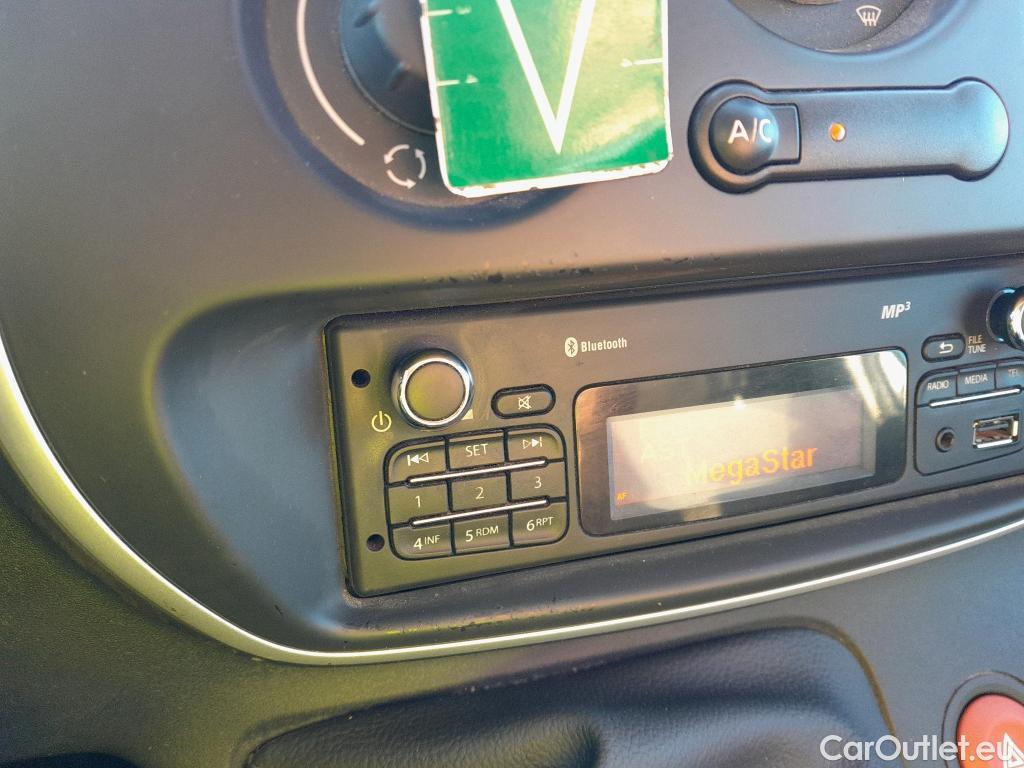  Renault  Kangoo RENAULT  Furgón/2013/3P/furgón derivado de turismo Profesional dCi 55 kW (75 CV) #39