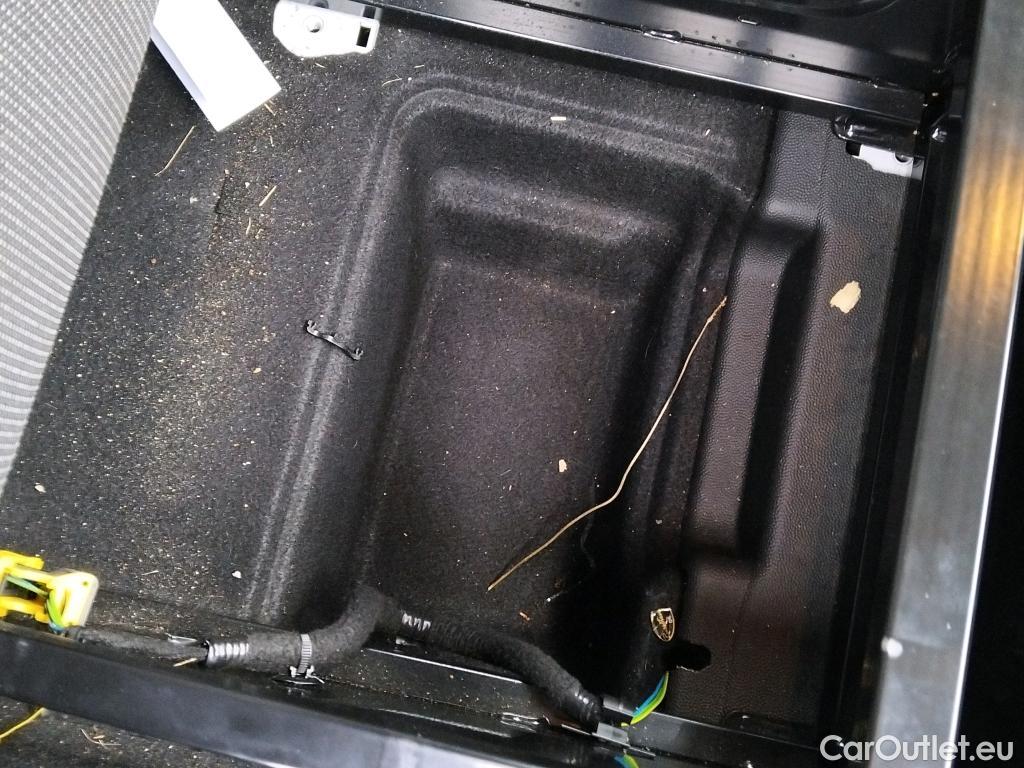  Peugeot  Partner PEUGEOT  / 2018 / 4P / furgón derivado de turismo Premium Standard 600kg BlueHDi 73kW #25