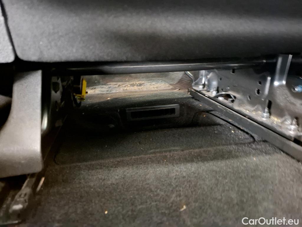  Citroen  Berlingo  Feel M 1.2 PureTech 130CV BVA8 E6d #11